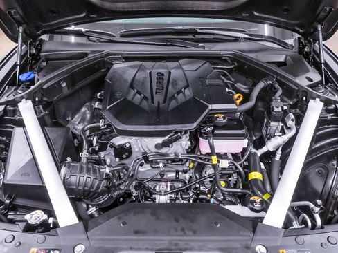 Certified 2026 Genesis G70 2.5T Prestige RWD image 22