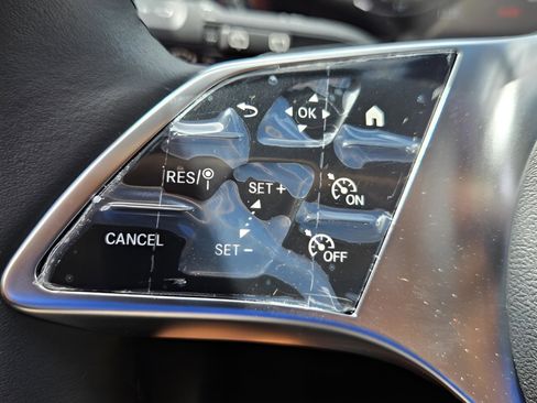 New 2025 Mercedes-Benz GLA 250 image 17