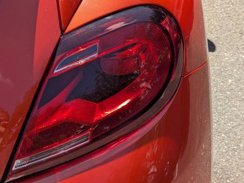 Used 2019 Volkswagen Beetle 2.0T S image 22