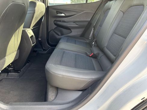 Used 2025 Buick Envista Preferred image 25