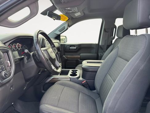 Used 2020 Chevrolet Silverado 1500 RST AWD/4WD image 9