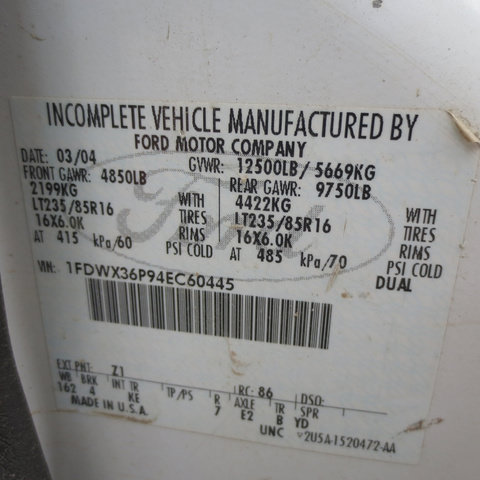 Used 2004 Ford F350 XL RWD image 40