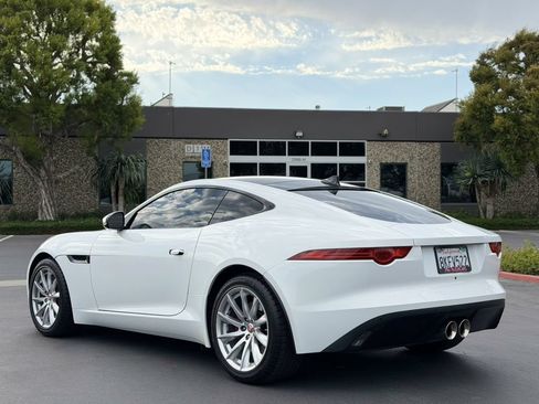 Used 2015 Jaguar F-TYPE Coupe RWD image 9