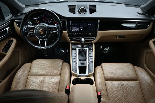 Used 2019 Porsche Macan AWD/4WD image 11