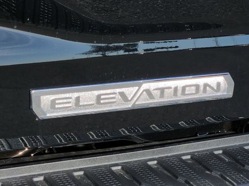 New 2026 GMC Sierra 1500 Elevation image 12