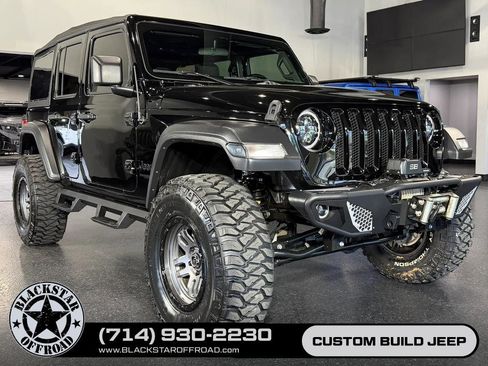 Used 2022 Jeep Wrangler Unlimited Sport AWD/4WD image 3