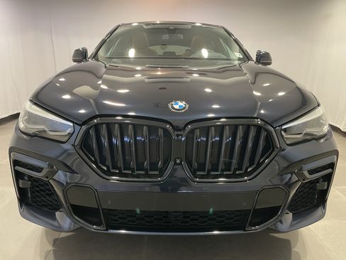 Certified 2023 BMW X6 xDrive40i w/ M Sport Package AWD/4WD image 2