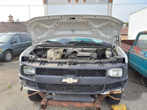 Used 2006 Chevrolet Express 3500 image 17