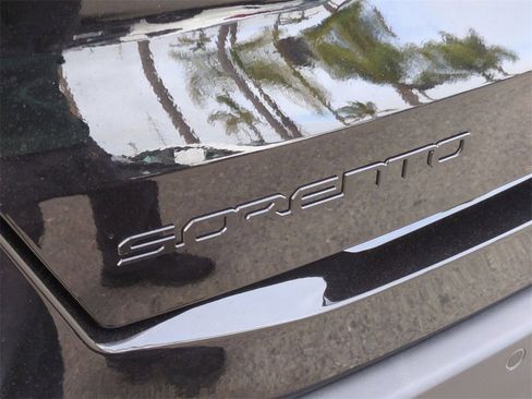 Certified 2026 Kia Sorento SX Prestige image 31