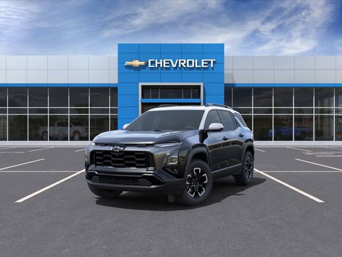 New 2025 Chevrolet Equinox ACTIV w/ Safety and Technology Package FWD image 39