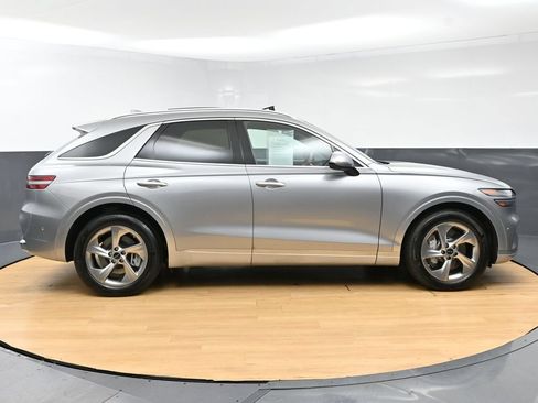 Used 2026 Genesis GV70 2.5T Advanced AWD/4WD image 8