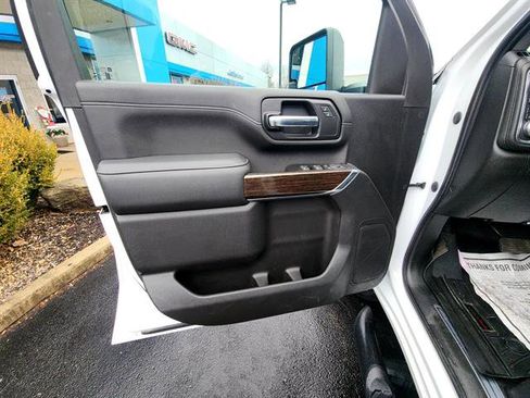 Used 2022 GMC Sierra 2500 SLE w/ SLE Value Package; image 20