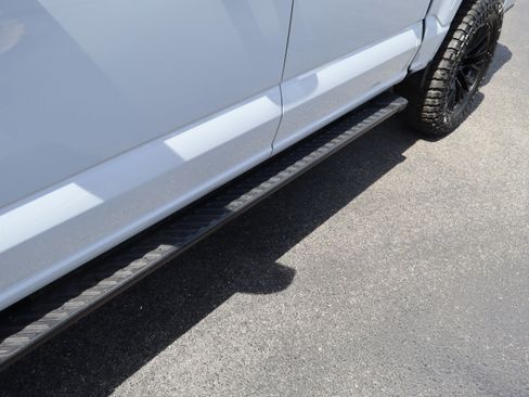 Used 2022 Ford F150 XLT w/ Equipment Group 302A High image 17