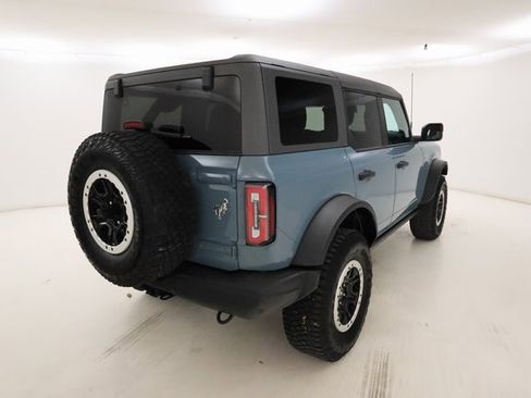 Used 2021 Ford Bronco Badlands image 3