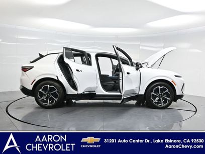 Used 2025 Chevrolet Equinox EV LT w/ Convenience Package