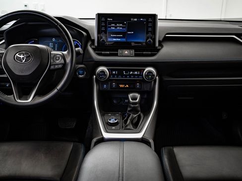 Used 2019 Toyota RAV4 XSE w/ XSE Weather Package image 35