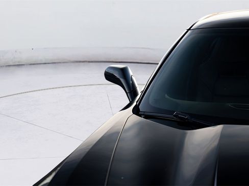 Used 2017 Chevrolet Corvette Stingray Coupe w/ Carbon Flash Badge Package image 13