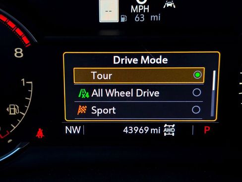 Used 2023 Cadillac XT5 Premium Luxury AWD/4WD image 44