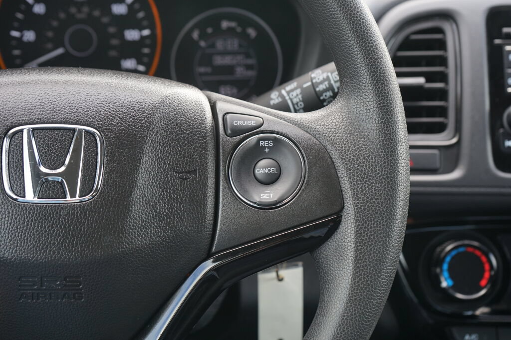 Used 2018 Honda HR-V LX image 25
