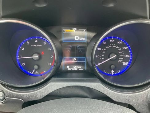 Used 2017 Subaru Legacy 3.6R Limited AWD/4WD image 4