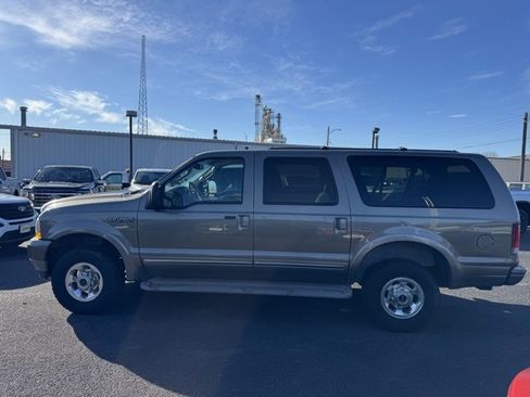 Used 2003 Ford Excursion Limited image 6