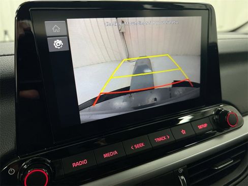 Used 2024 Kia Forte LXS w/ LXS Technology Package image 15