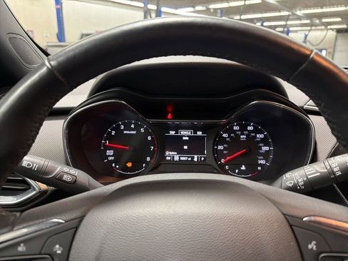 Used 2023 Chevrolet TrailBlazer ACTIV w/ Sun and Liftgate Package image 19