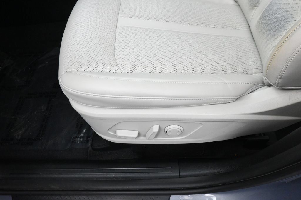 Used 2023 Kia Sorento SX FWD image 17