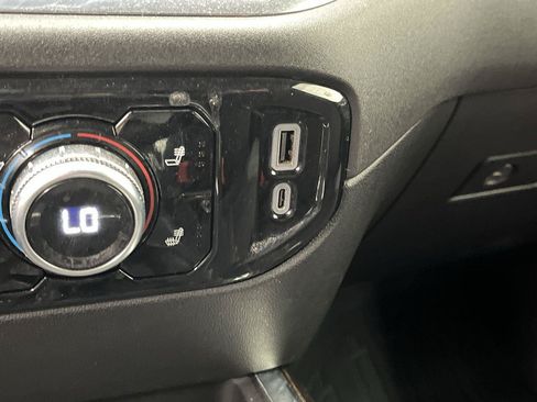 Certified 2024 GMC Sierra 1500 Elevation w/ Preferred Package AWD/4WD image 24