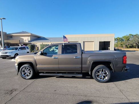Used 2014 GMC Sierra 1500 SLT w/ SLT Crew Cab Value Package image 15