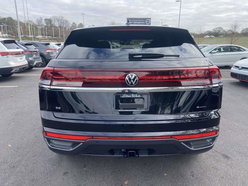 New 2026 Volkswagen Atlas Cross Sport SE AWD/4WD image 8