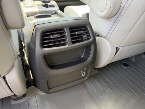Used 2019 Honda Passport EX-L image 30