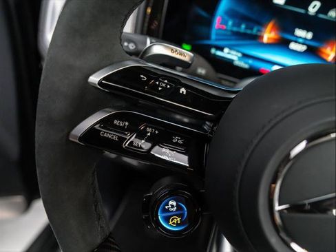 Used 2025 Mercedes-Benz G 63 AMG 4MATIC image 19