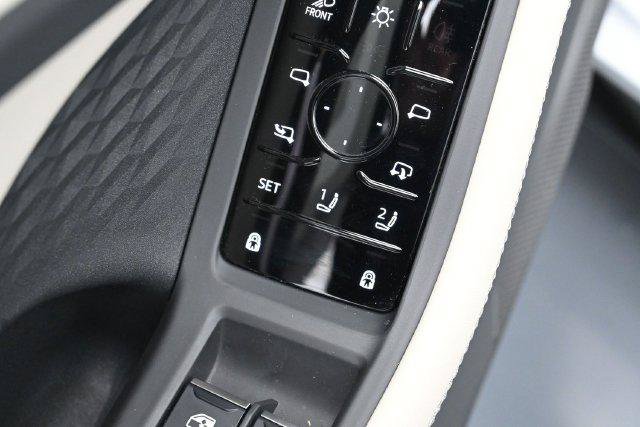 Used 2026 Audi A6 Prestige w/ Prestige Package AWD/4WD image 13