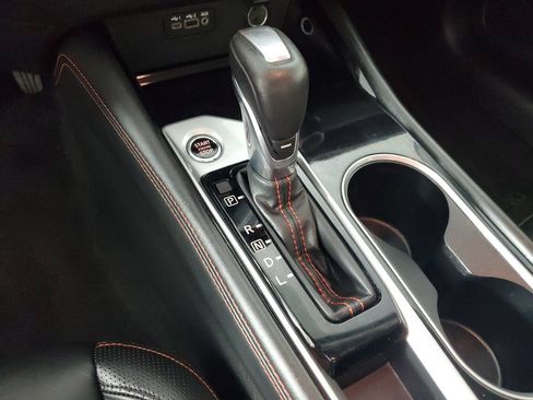 Used 2024 Nissan Altima 2.5 SR FWD image 18