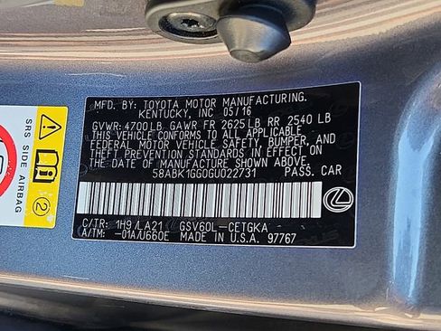 Used 2016 Lexus ES 350 w/ Navigation System Package image 28