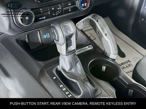 Used 2024 Ford Bronco Big Bend image 16