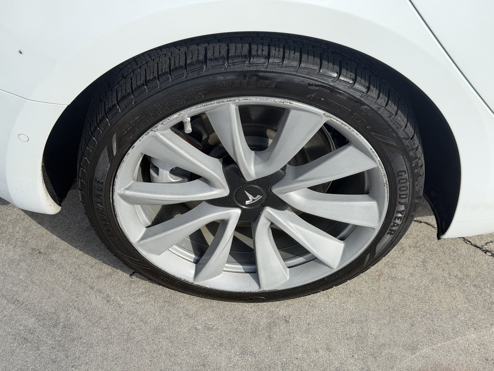 Used 2020 Tesla Model 3 Performance AWD/4WD image 8