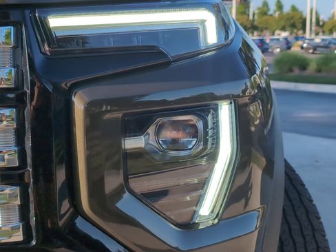 Used 2023 GMC Canyon Denali AWD/4WD image 6