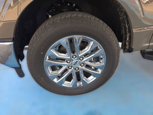 New 2025 Ford F150 Lariat w/ Equipment Group 501A Mid image 10