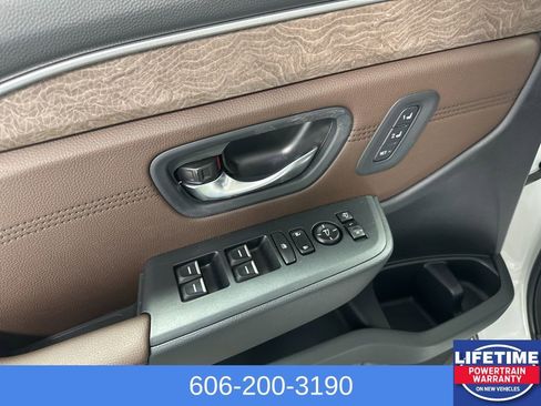 New 2026 Honda Pilot Elite image 13