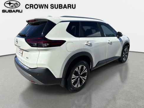 Used 2023 Nissan Rogue SV w/ SV Premium B Package FWD image 4