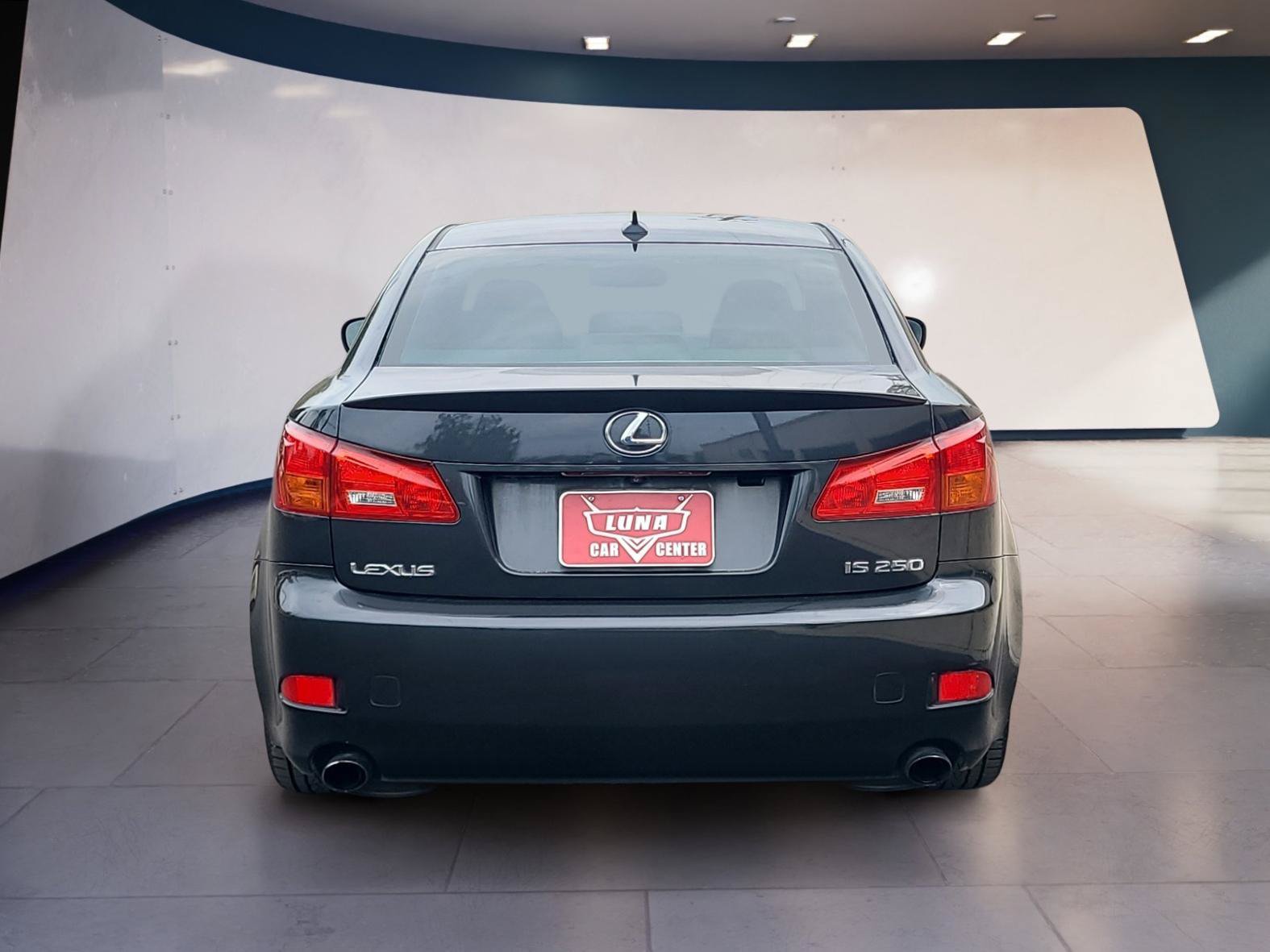 Used 2008 Lexus IS 250 w/ Premium Pkg RWD image 4
