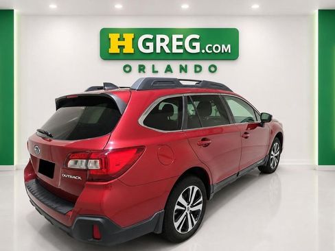 Used 2018 Subaru Outback 2.5i Limited AWD/4WD image 6