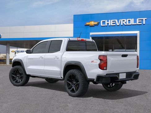 New 2024 Chevrolet Colorado Z71 w/ Z71 Convenience Package 2 AWD/4WD image 3