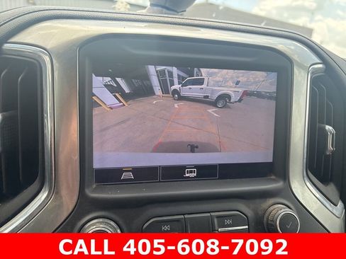 Used 2021 Chevrolet Silverado 1500 LT Trail Boss w/ Convenience Package II AWD/4WD image 9