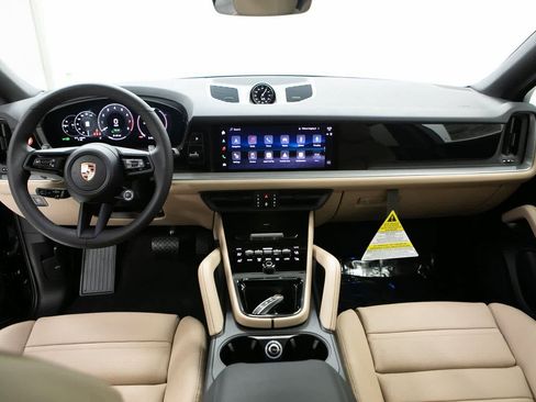 New 2026 Porsche Cayenne E-Hybrid image 13