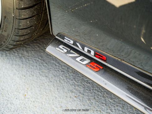 Used 2019 McLaren 570S Spider image 65