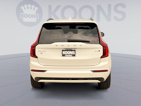 New 2026 Volvo XC90 B6 Ultra w/ Protection Package Premier image 5