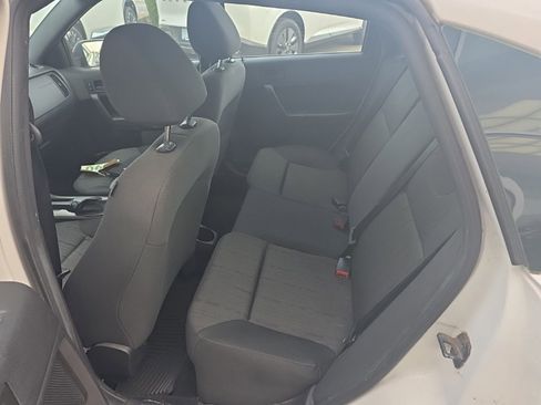 Used 2009 Ford Focus SE image 9